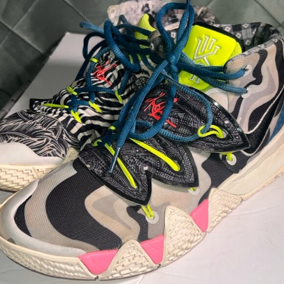 Nike Kybrid Men's "What the Neon" CQ9323 002 Kyrie Irving‎ size 9.5 *GS8 - Picture 4 of 9